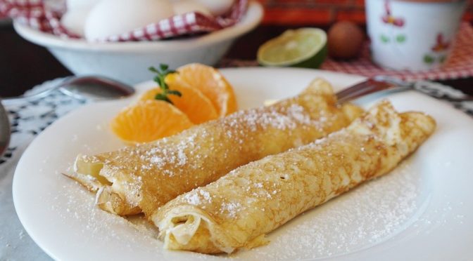 CRÊPES À LA FLEUR D’ORANGER